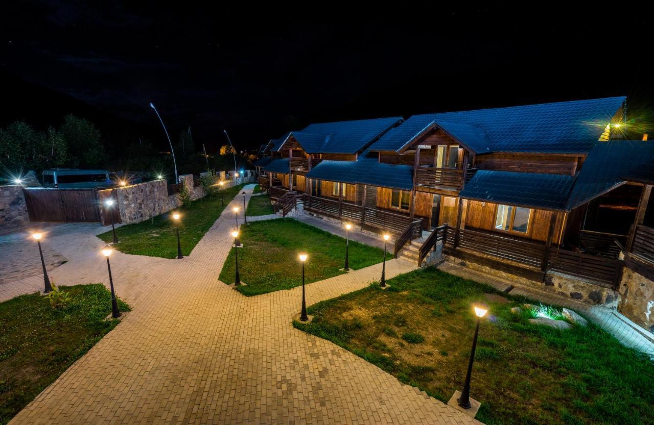 Hotel Banguriani Mestia Exterior foto