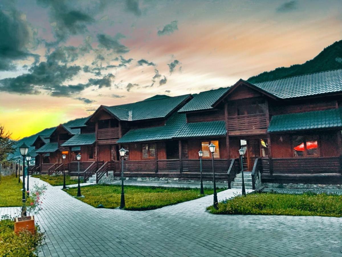 Hotel Banguriani Mestia Exterior foto