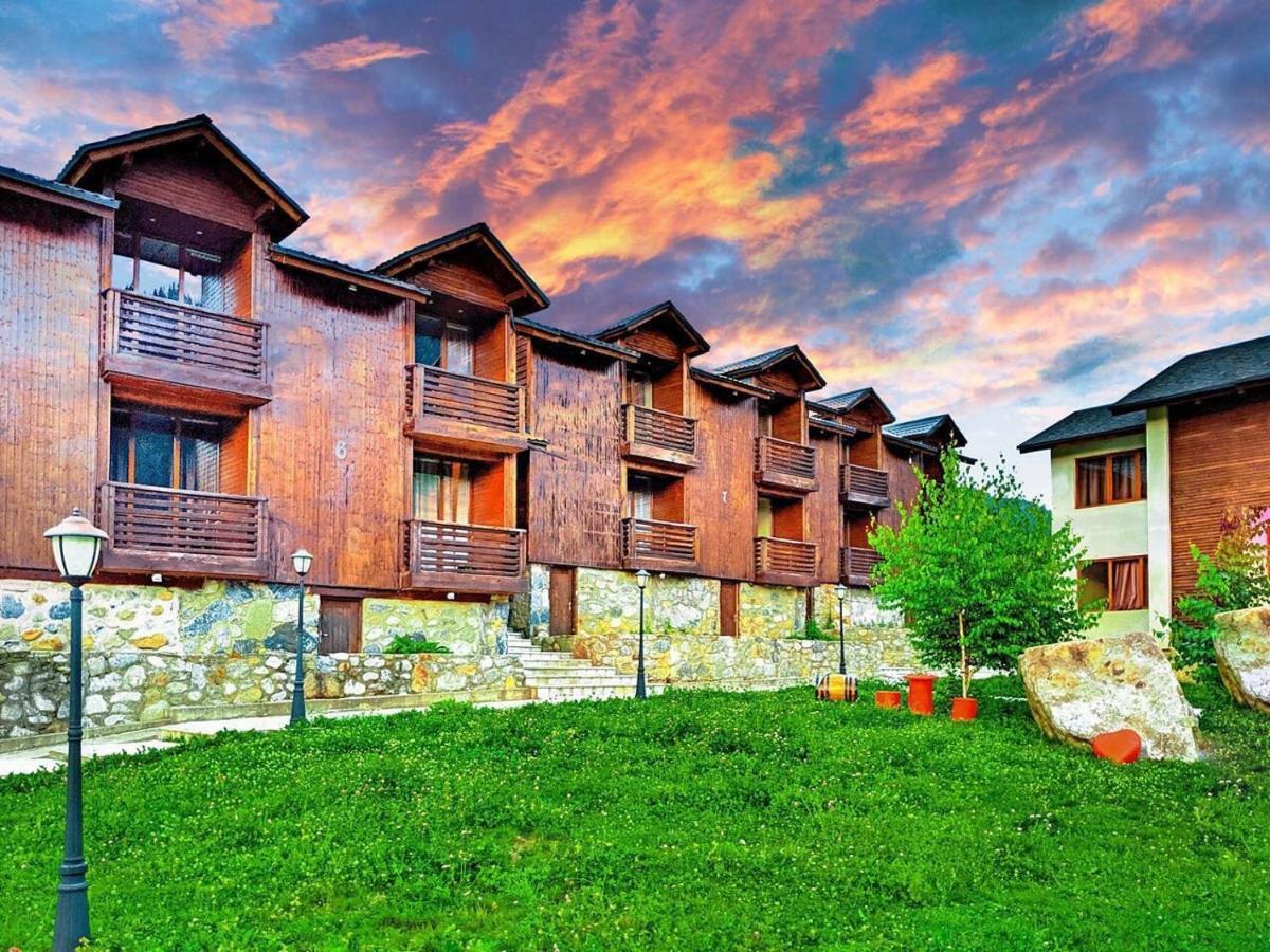 Hotel Banguriani Mestia Exterior foto